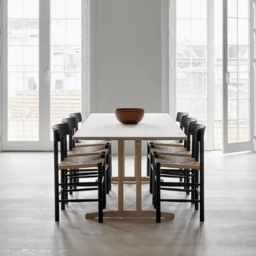 J39 chair - Black lacquered oak-woven black - Fredericia Furniture