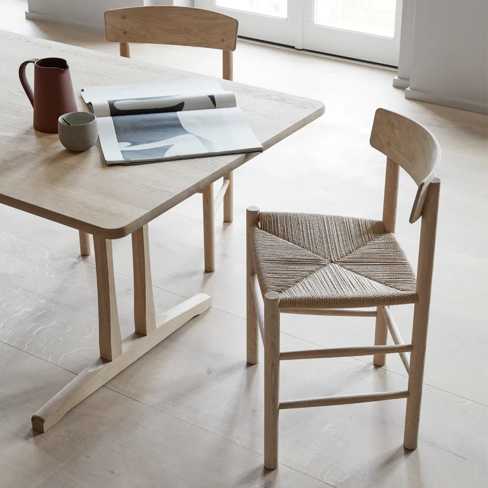 J39 chair, Black lacquered oak-woven black Fredericia Furniture