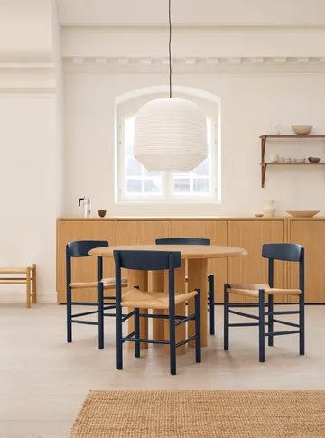 J39 chair - Indigo blue-braided natural - Fredericia Furniture