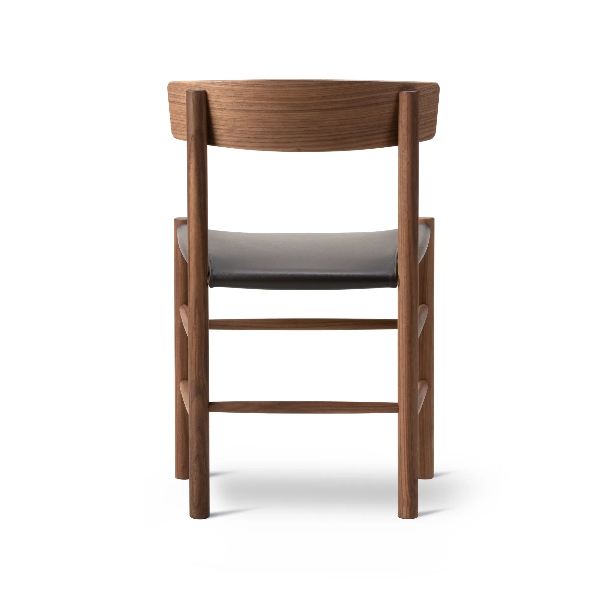 J39 chair, Oiled walnut-leather Omni 377 dark brown Fredericia Furniture