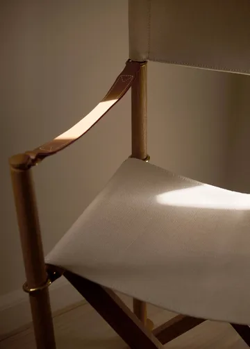 MK16 Folding Chair chair - Off white-oiled oak - Fredericia Furniture