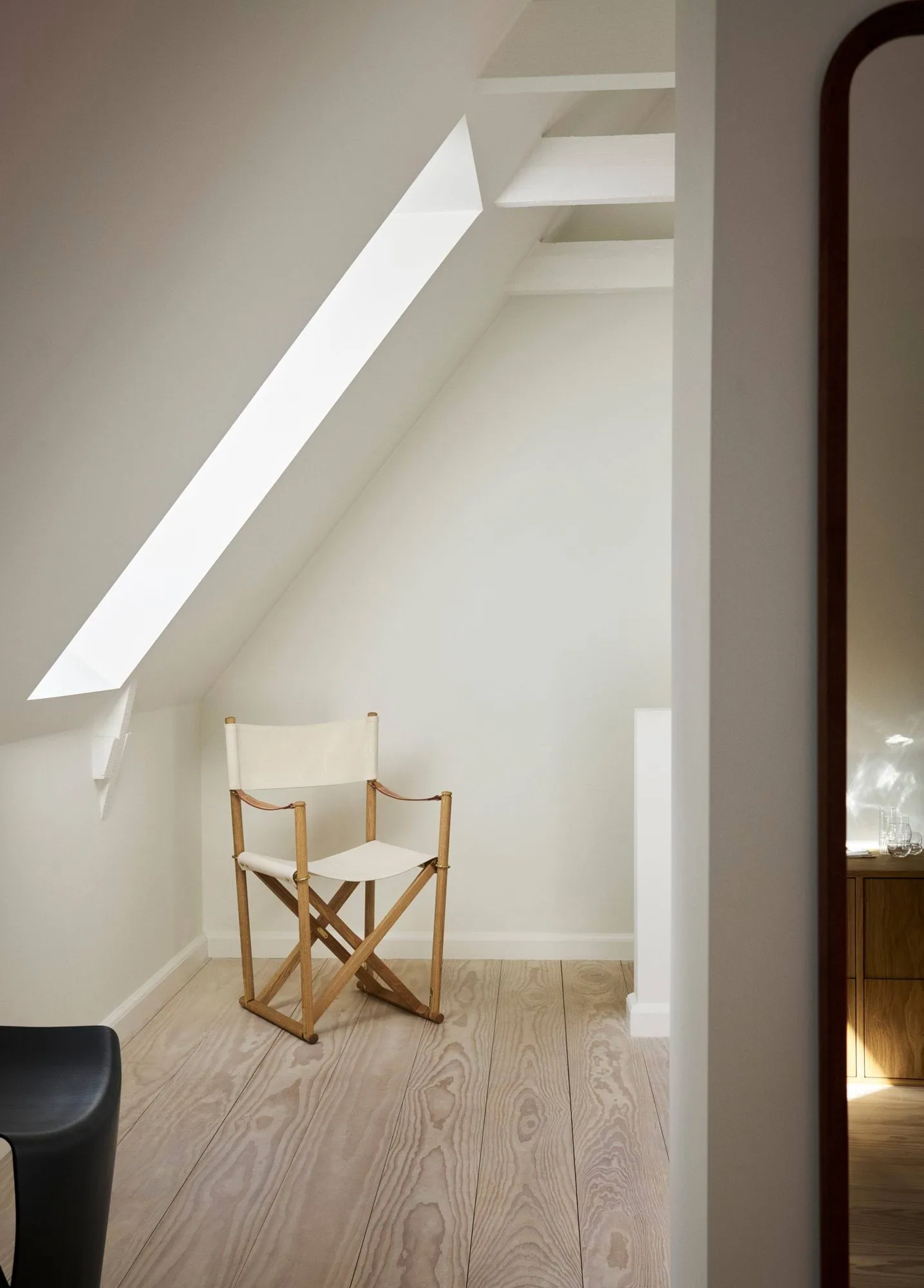 MK16 Folding Chair chair, Off white-oiled oak Fredericia Furniture