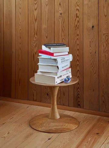 ND102 Trisse stool - Smoked oiled oak, Ø32x28 cm - Fredericia Furniture