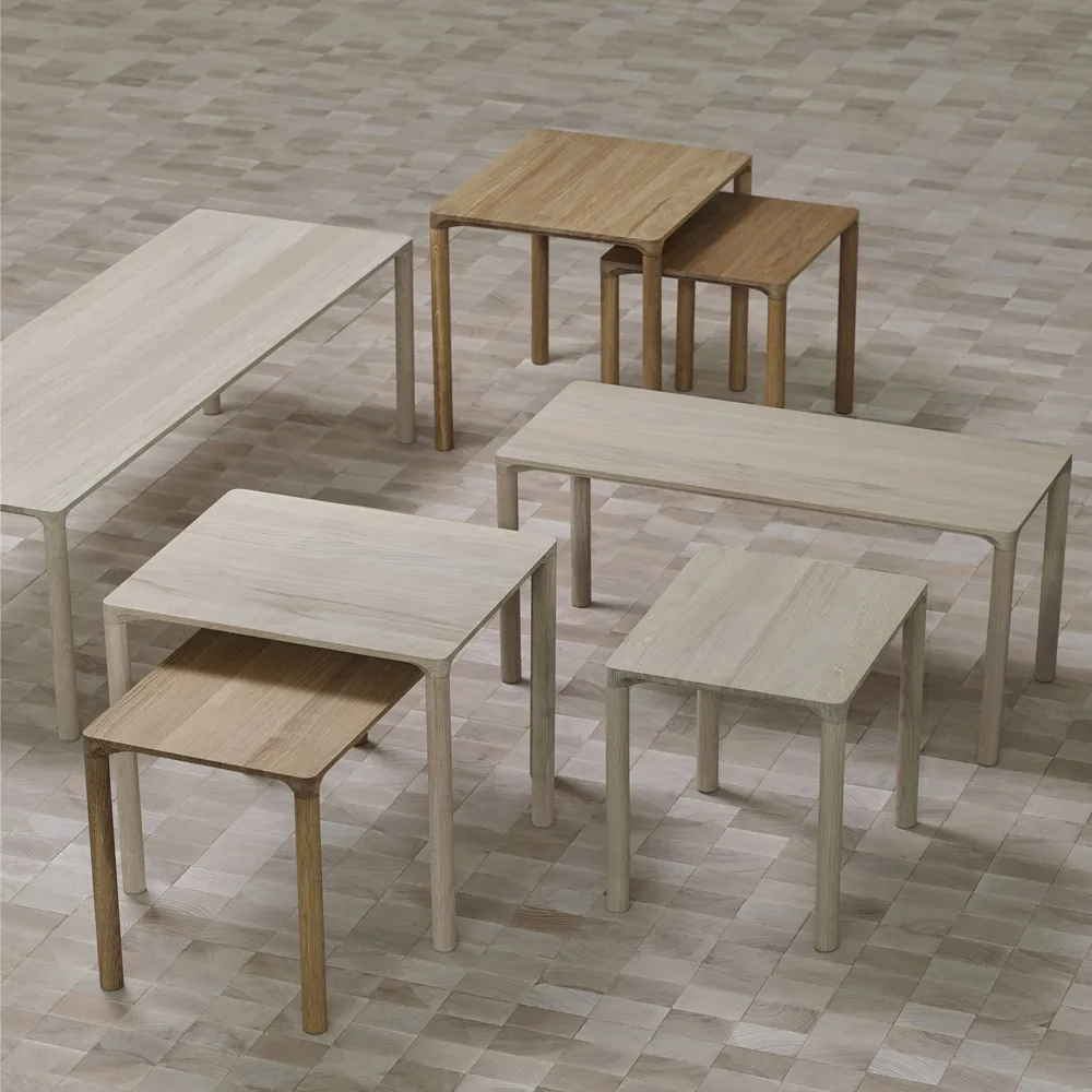 Piloti 6705 side table, Smoked oak-height 41 cm Fredericia Furniture