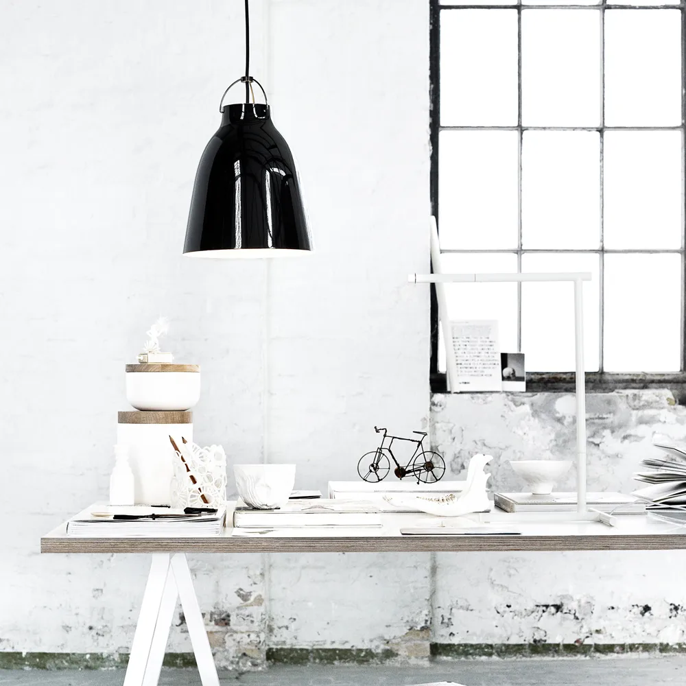 Caravaggio 2 pendant, Black-black textile cord Fritz Hansen