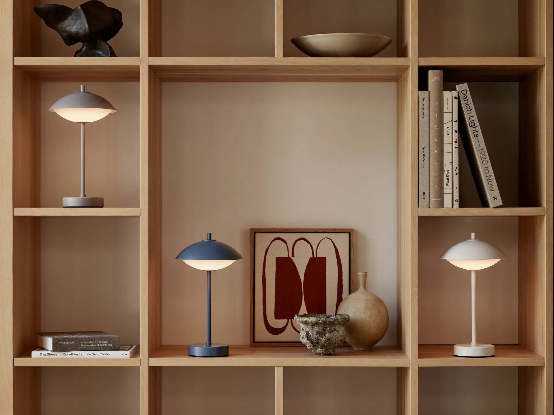 Clam portable table lamp 31 cm, Dusk blue Fritz Hansen