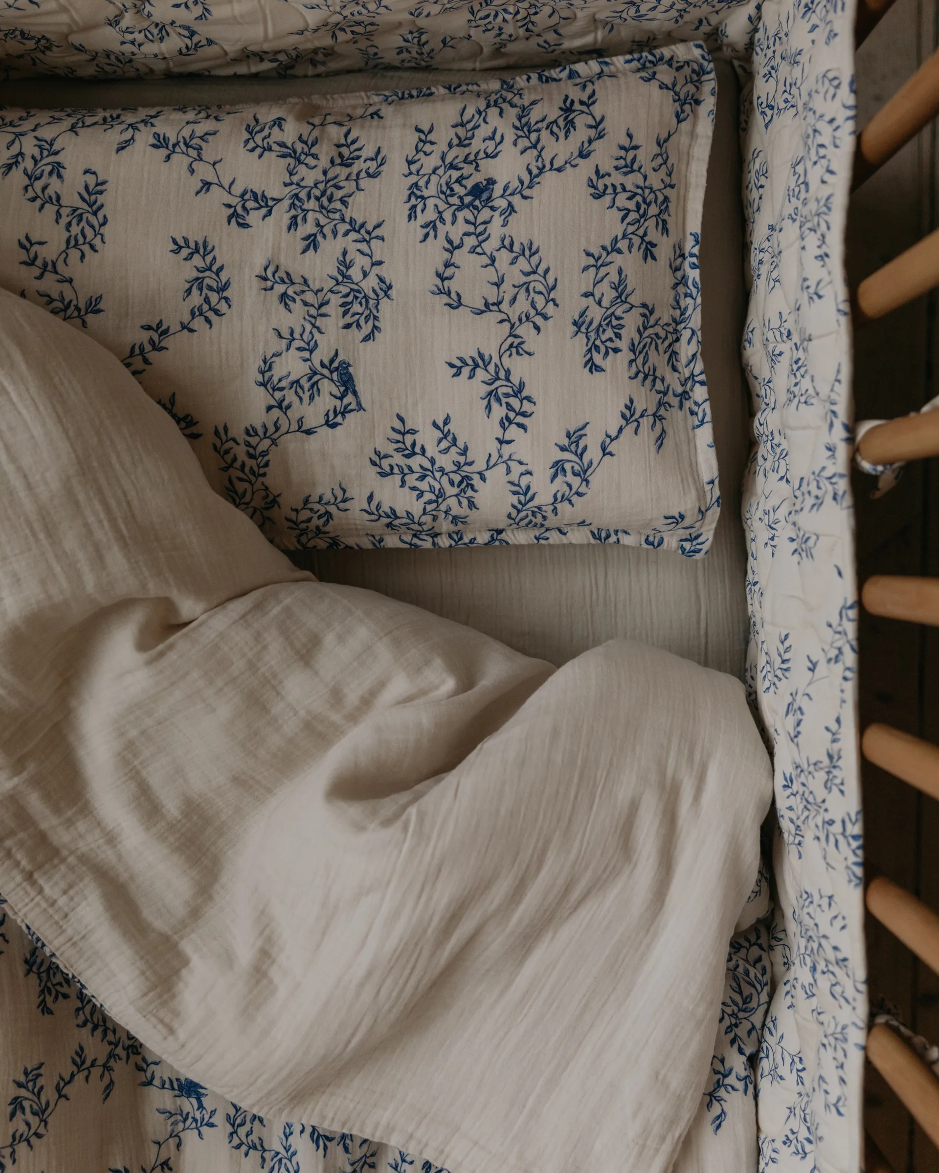 Jardim Muslin bedding set junior, 100x140 cm/40x60 cm Garbo&Friends