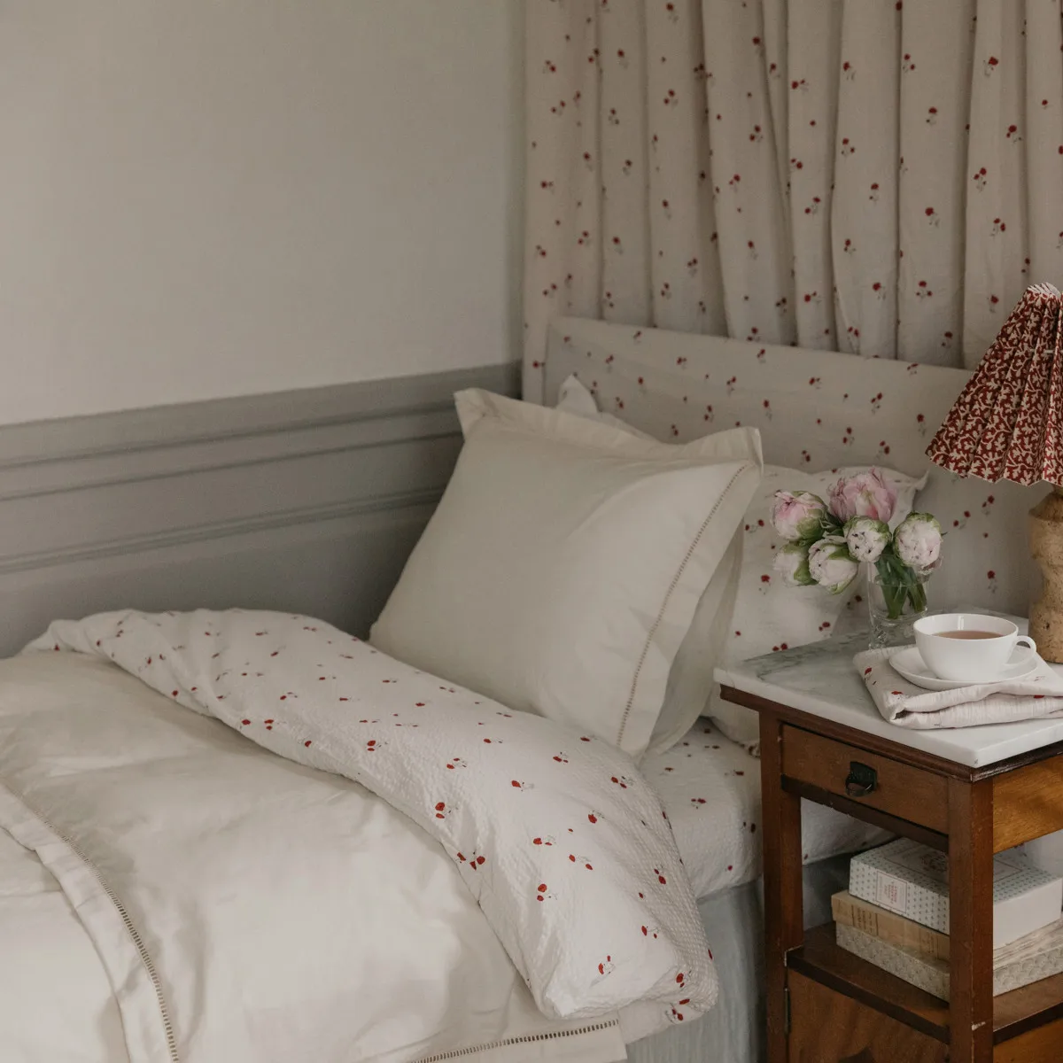 Pearl Ladder Lace duvet cover, 150x210 cm Garbo&Friends