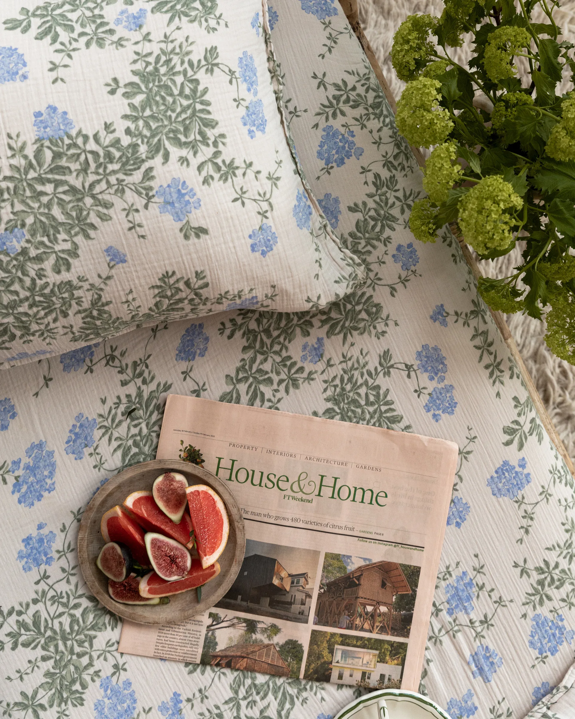 Plumbago Muslin fitted sheet, 160x200x30 cm Garbo&Friends