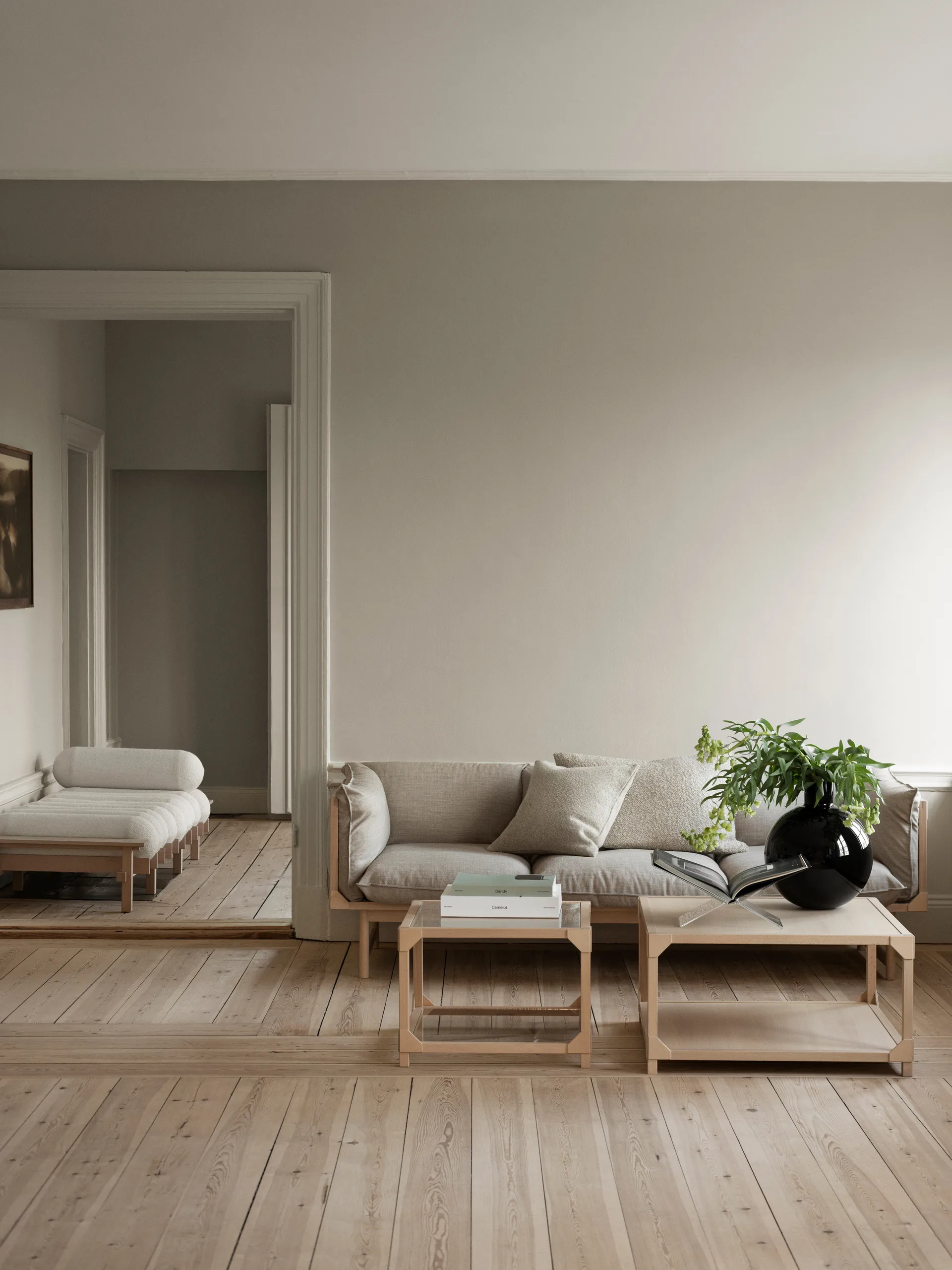 Bleck coffee table 75x75 cm veneer, Beech-natural Gärsnäs
