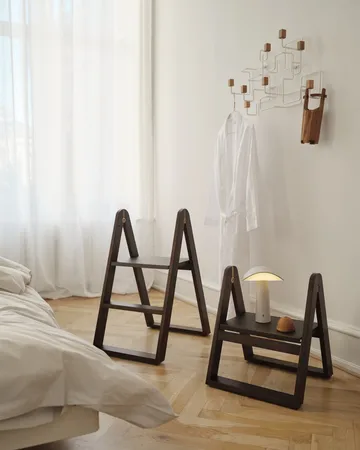 Reech step ladder - Dark ash - Gejst