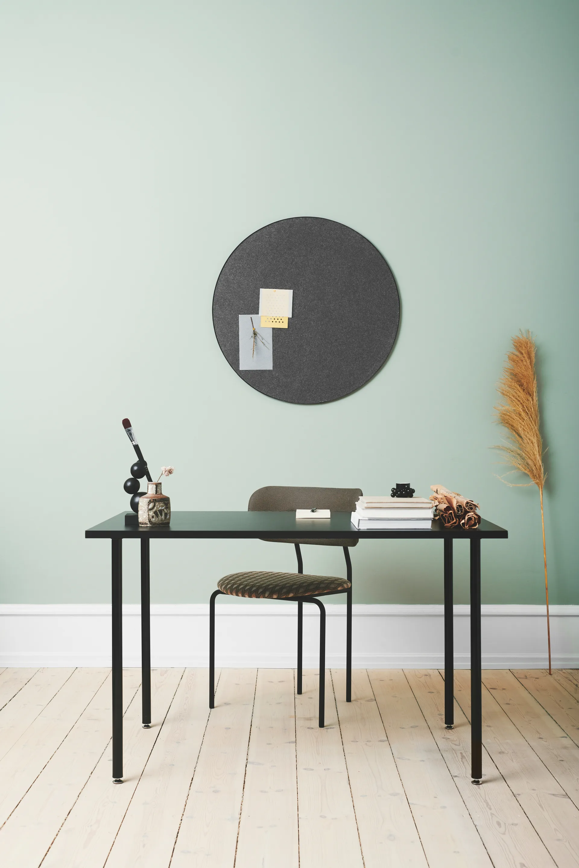 Retell pinboard Ø80 cm, Black Gejst