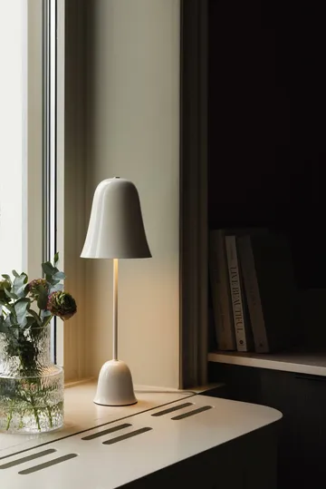Blåklockan table lamp - Ivory white (white), Ø16xH50 cm - Globen Lighting