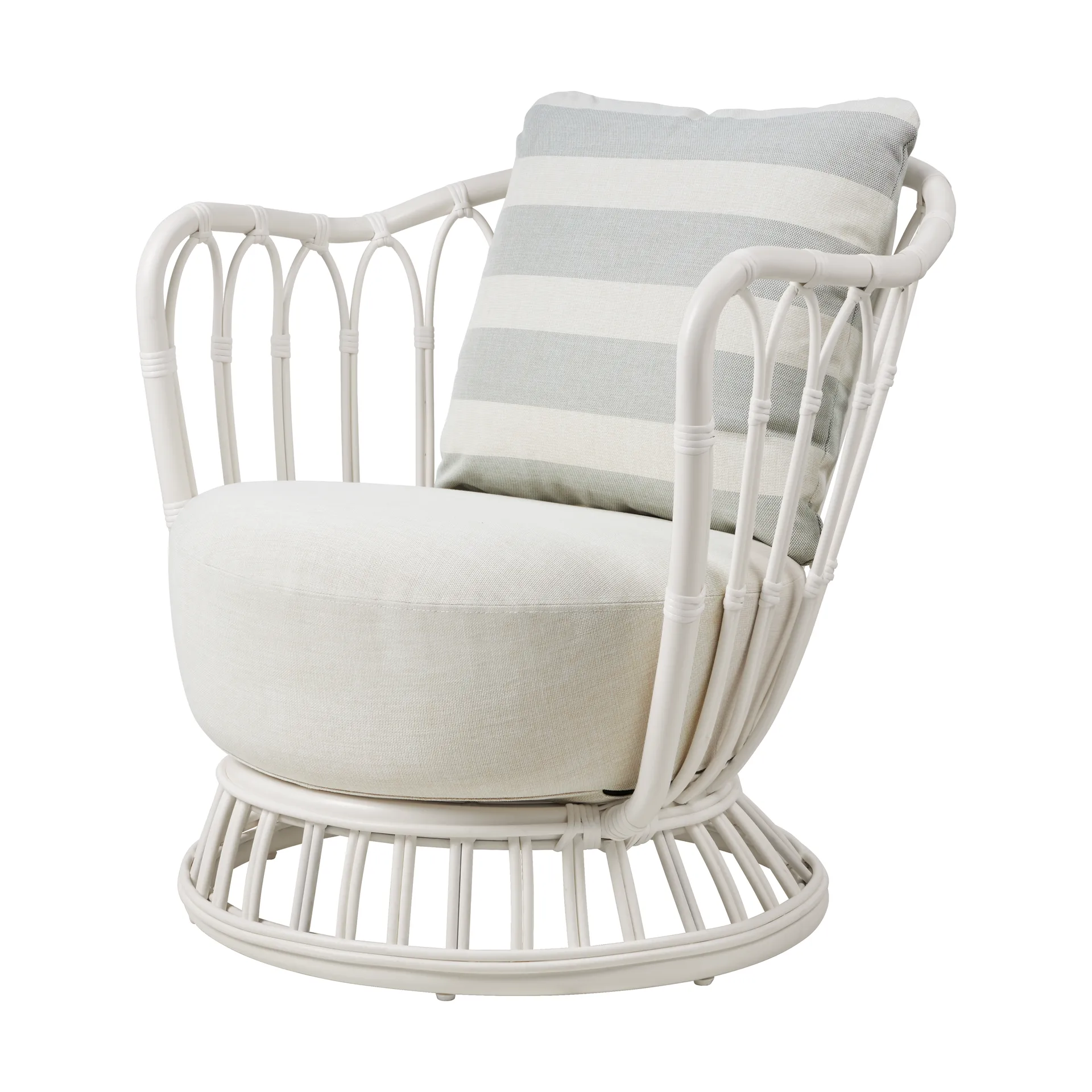 Grace Outdoor armchair, Leslie Limonta 006-020-alabaster white GUBI