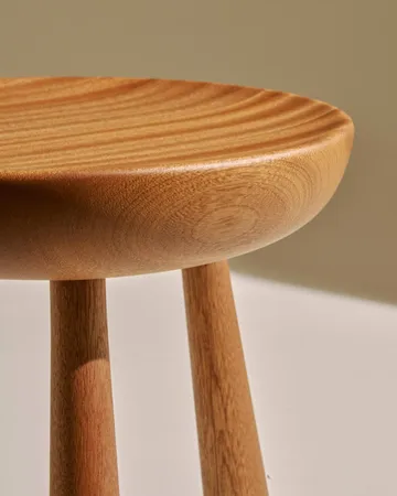 Totto stool - Lacquered sapele, Ø31x32.6 cm - GUBI