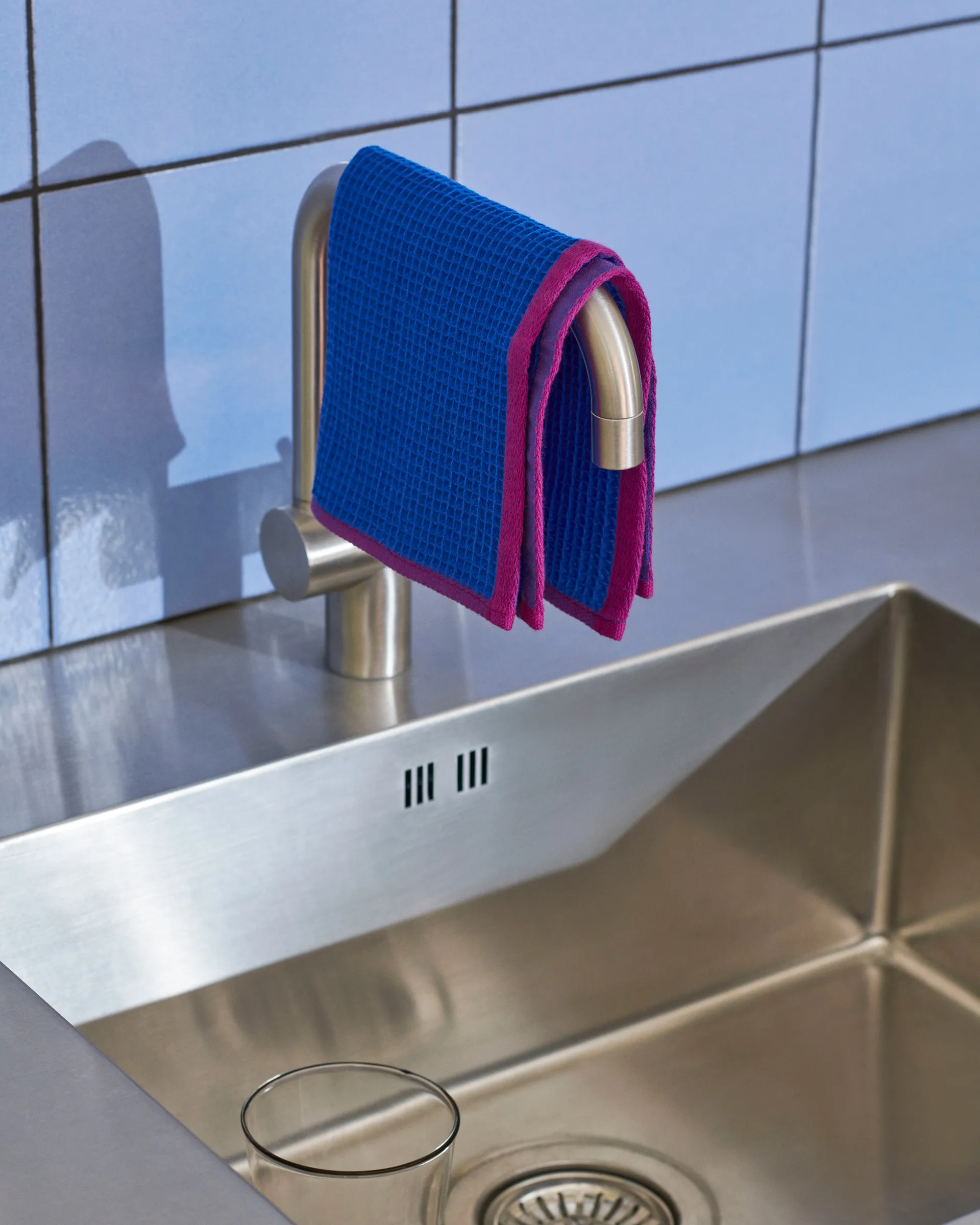 Canteen dishcloths 31x31 cm 2-pack, Blue/fuchsia-Beige/yellow HAY
