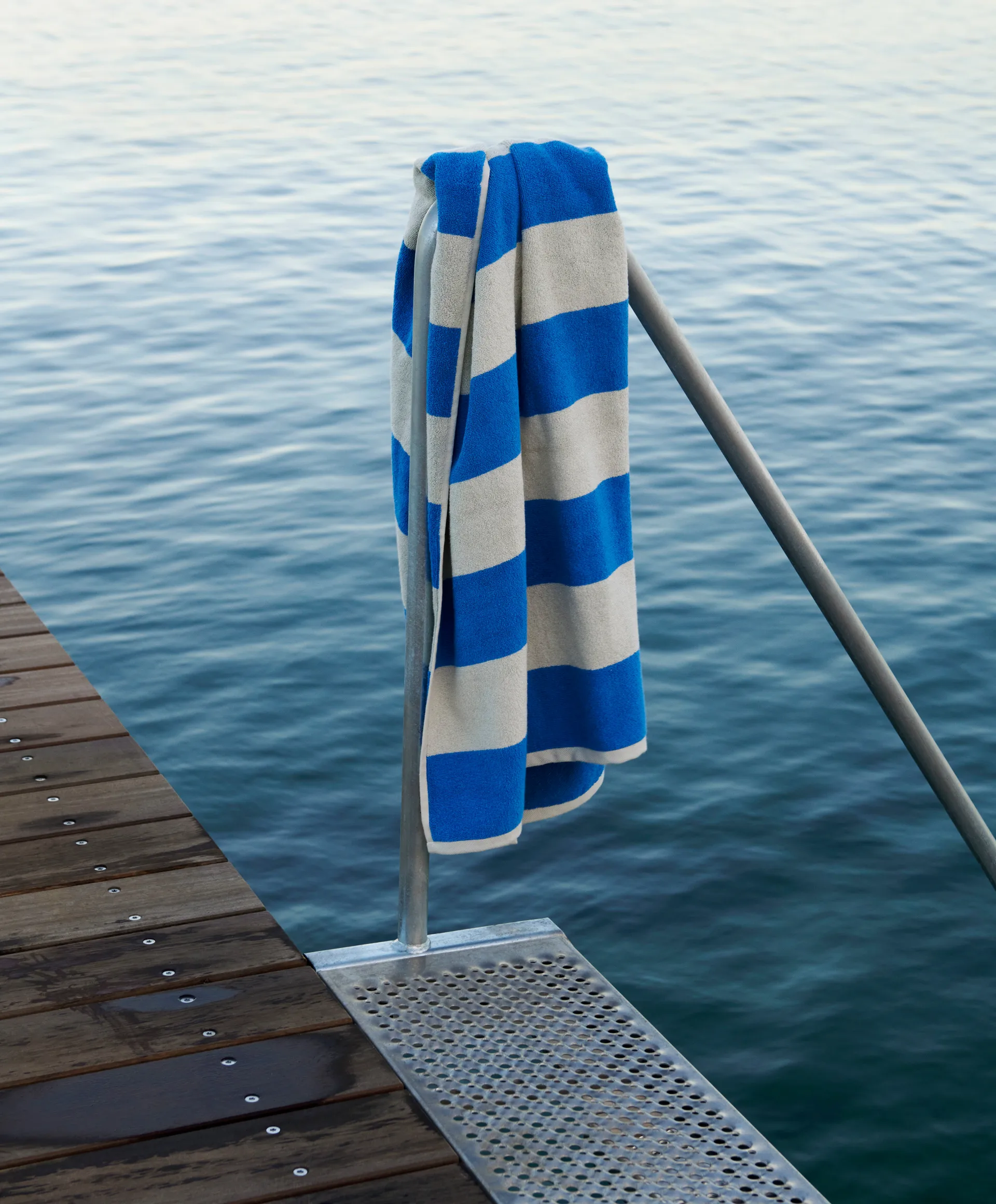 Frotté Stripe towel 50x100 cm, Blue HAY