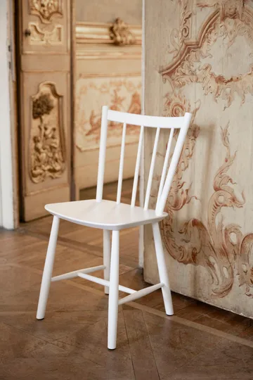 J41 chair - Sage lacquered beech - HAY