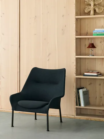 O2 Lounge Chair armchair - Soft black-svartlackerad steel - HAY