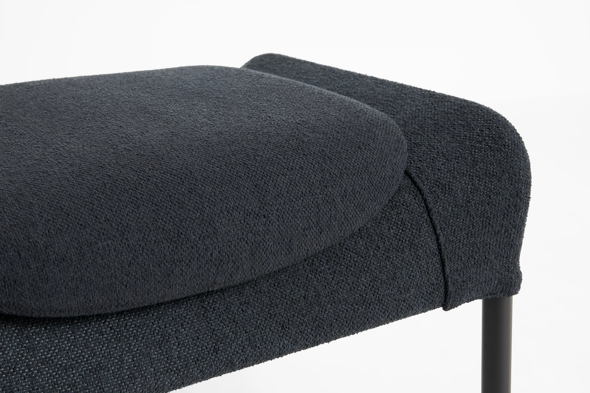 O2 Ottoman footstool, Soft black-svartlackerad steel HAY