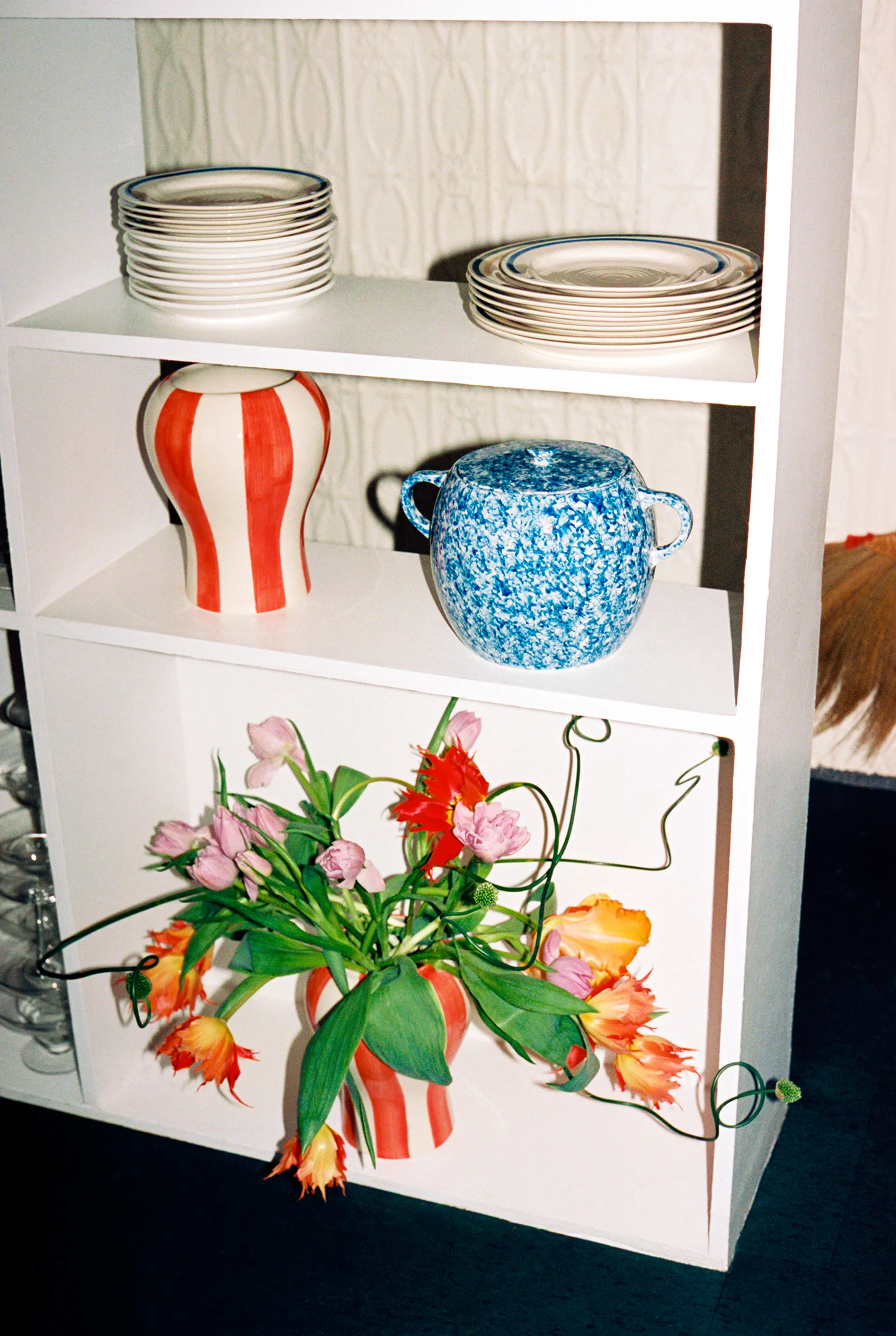 Sobremesa stripe vase S 22 cm, Red HAY