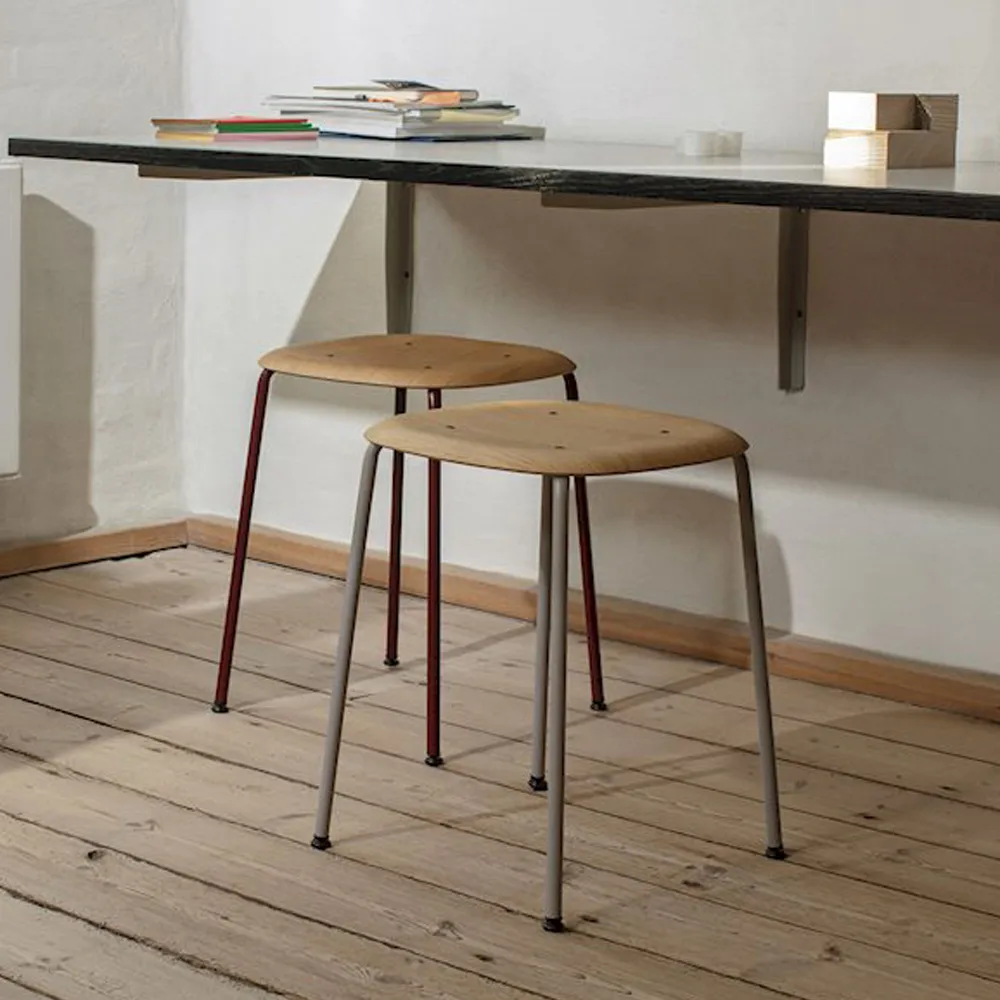 Soft Edge 70 stool, Black oak-black steel frame HAY