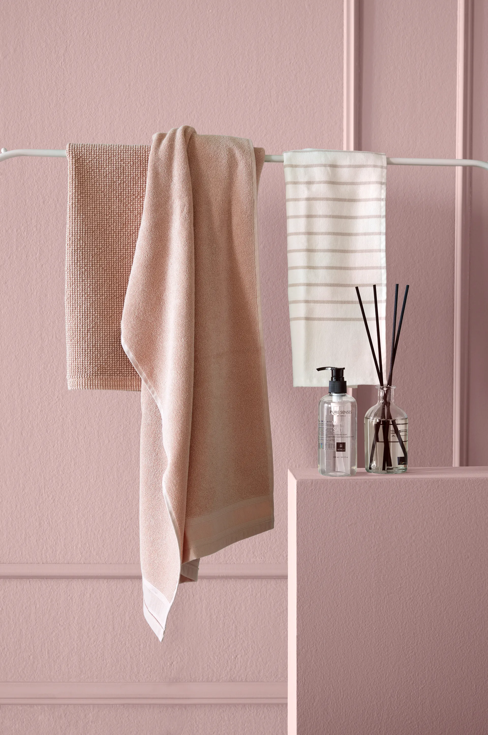 Lina towel 100x150 cm, Powder Himla