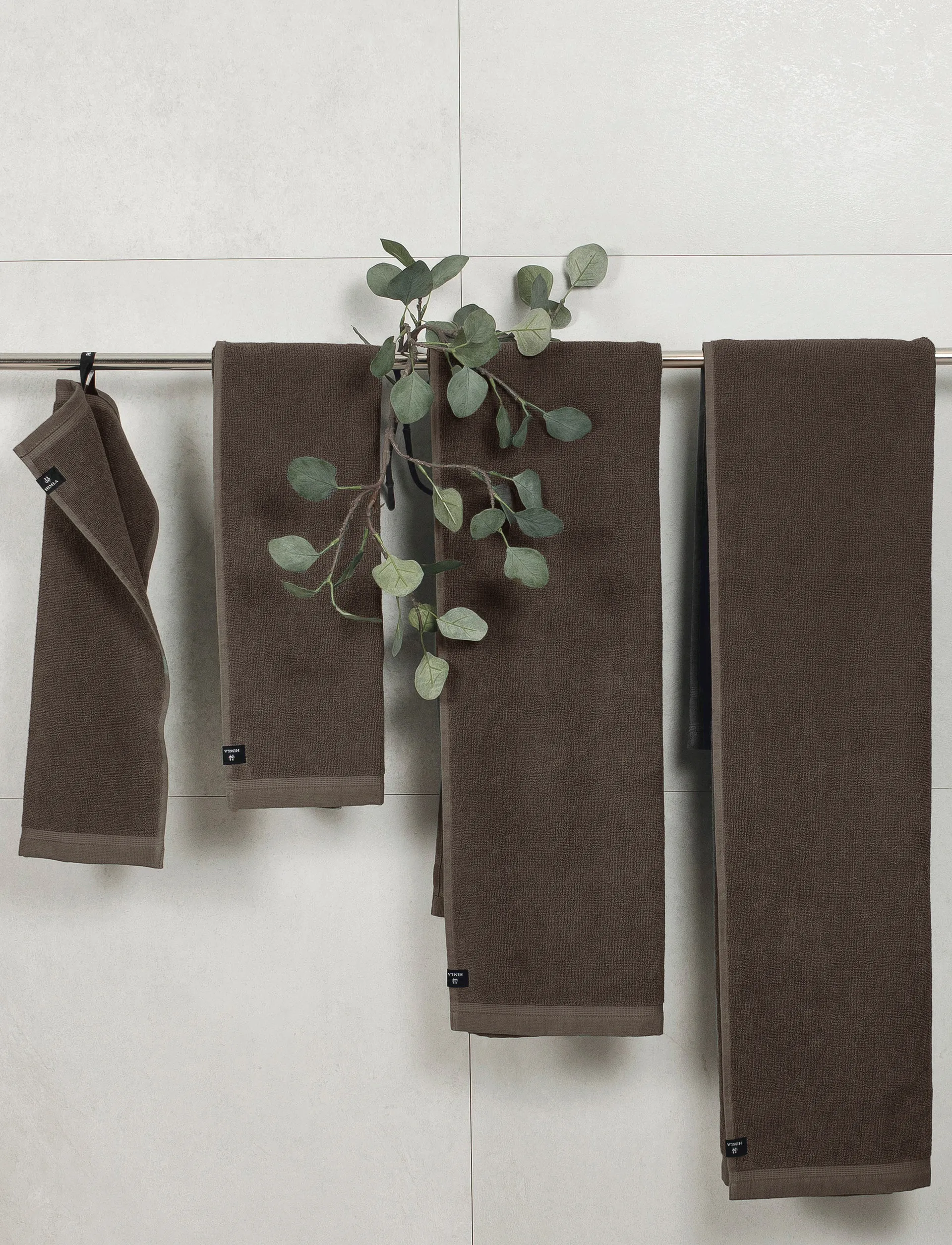 Lina towel chocolat, 100x150 cm Himla