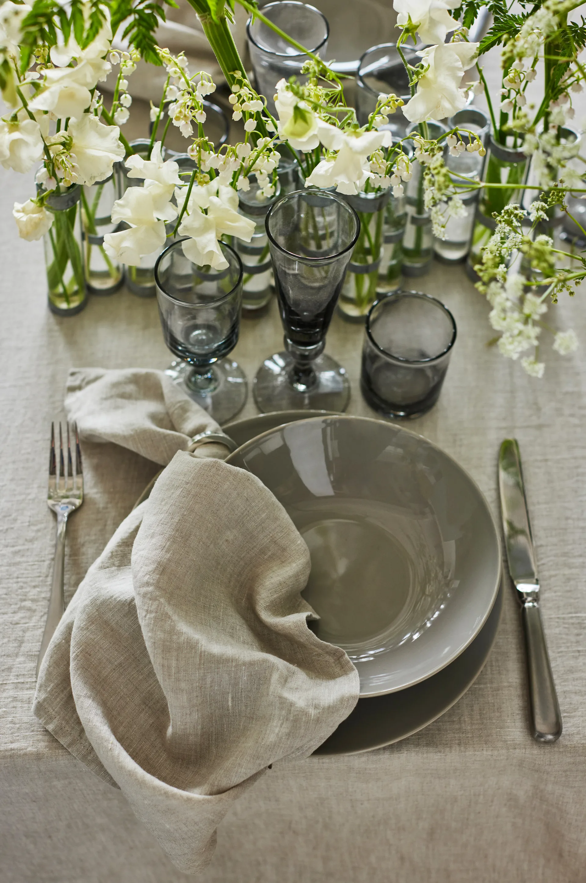 Sunshine tablecloth 140x330 cm, Oatmeal (Natural) Himla