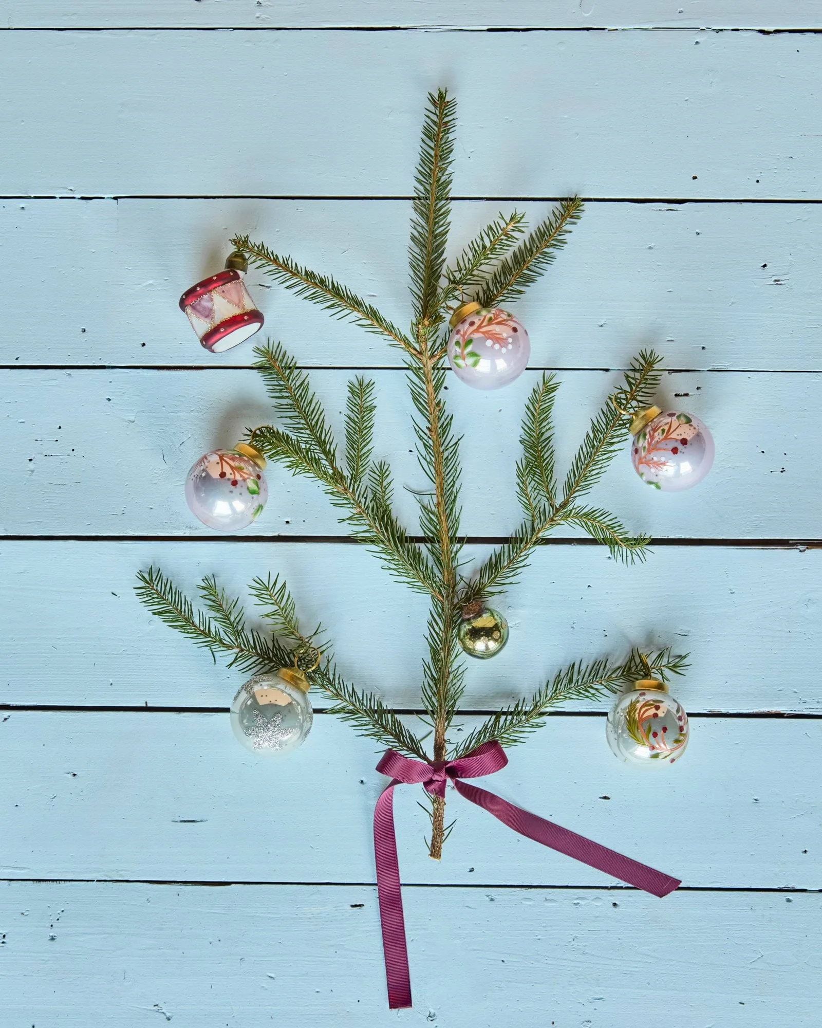 Antico Christmas bauble 4-pack, Pink House Doctor