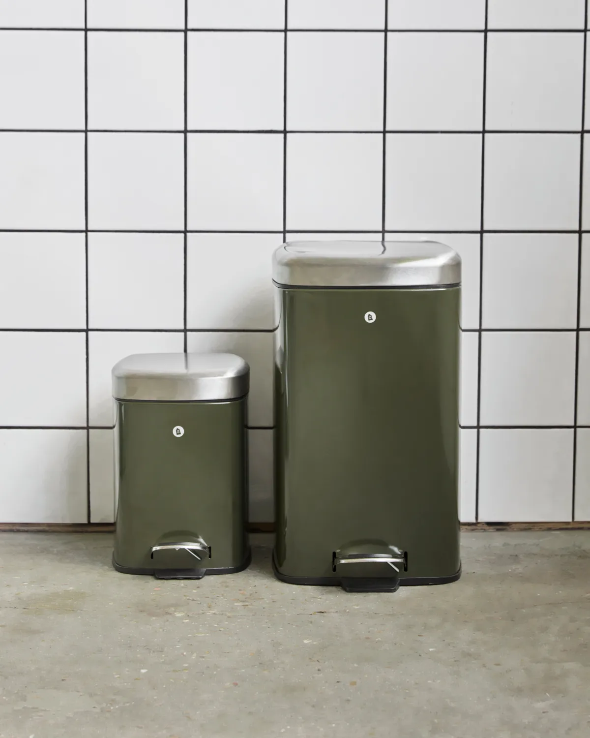 Black waste bin, Deep green, 20.5x27.5x29.5 cm House Doctor