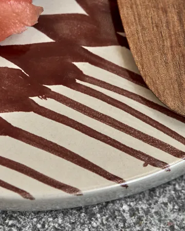 Diva serving board Ø15 cm - Brown - House Doctor