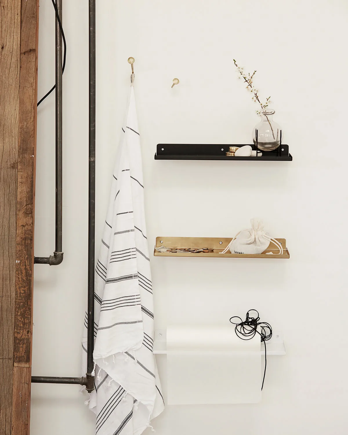Ledge shelf 43 cm, brass House Doctor