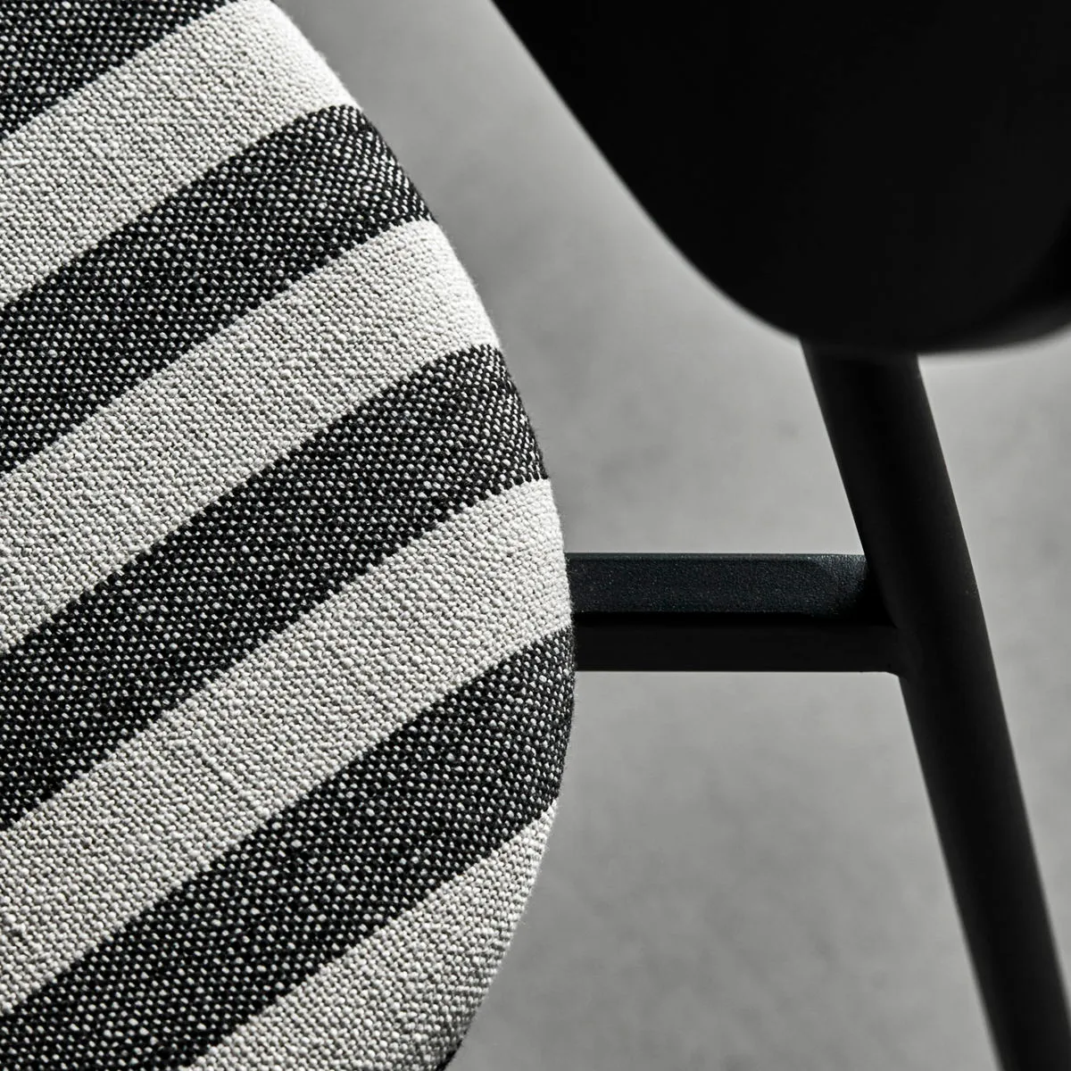 Must chair with seat 2-pack, Black and white House Doctor