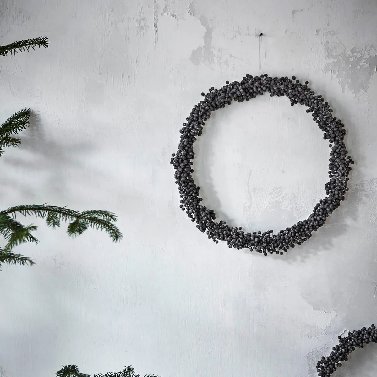 Winter wreath Ø33 cm, Black House Doctor