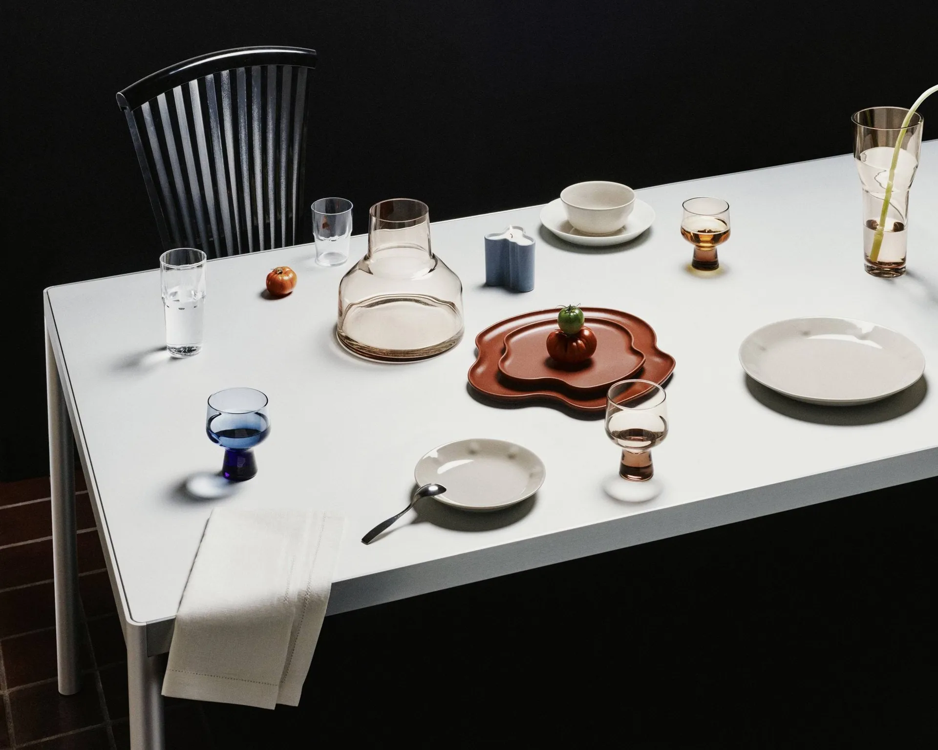 Solare plate Ø27 cm, Sand Iittala