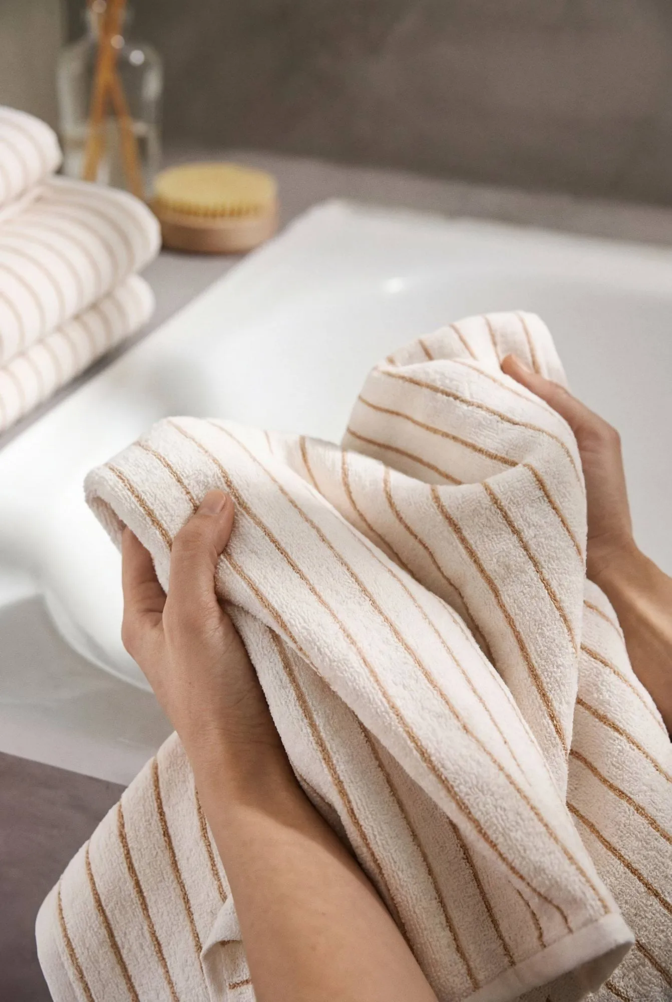 Soft towel, Off-white, 50x100 cm Juna