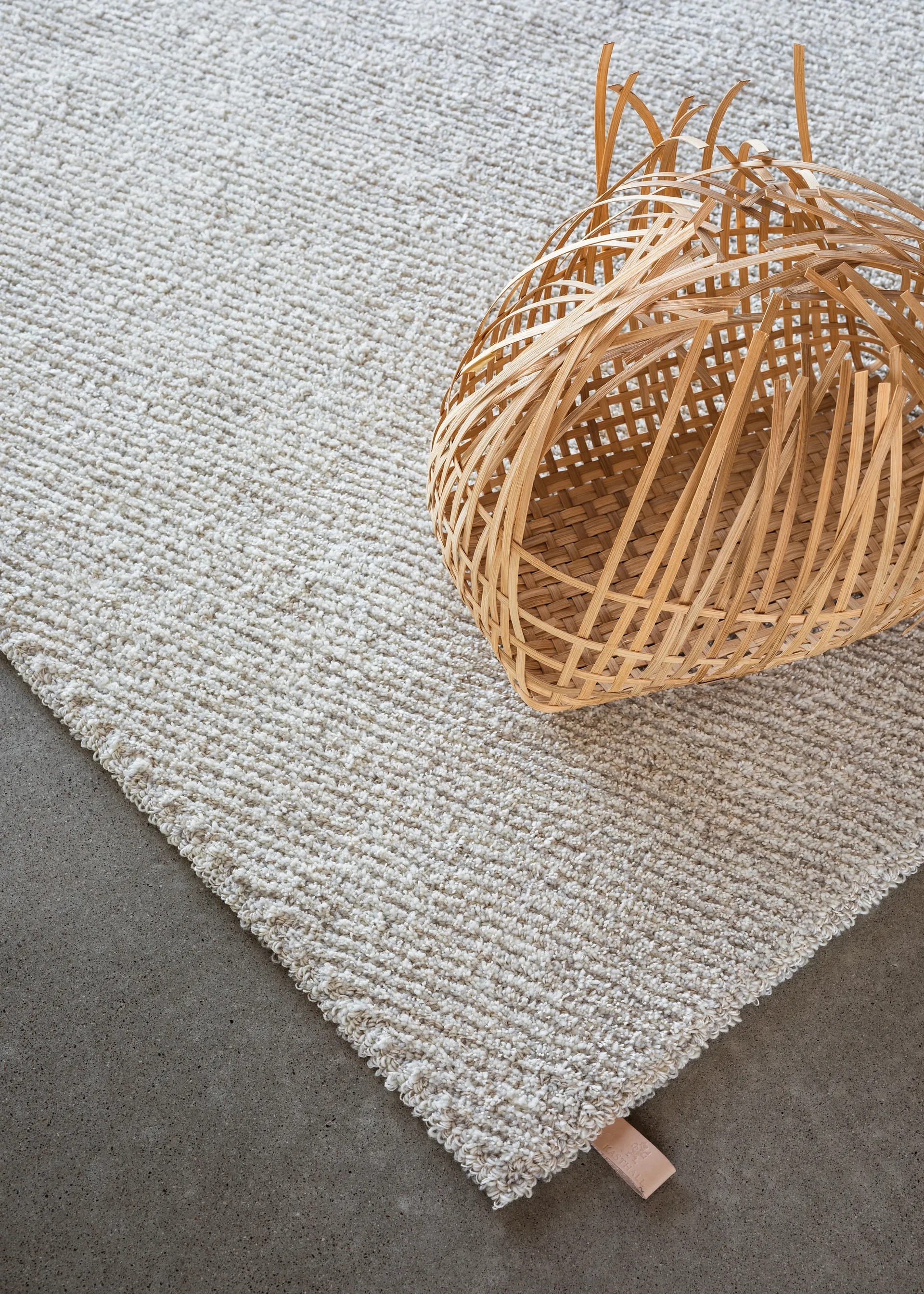 Spire rug, 90x240 cm, Frost 880 Kasthall