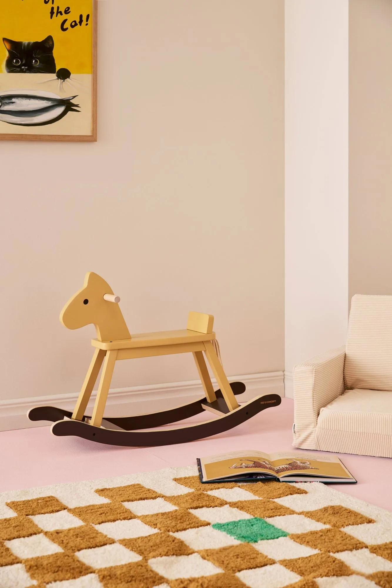 Kid's Concept rocking horse, Honey yellow Kid's Concept