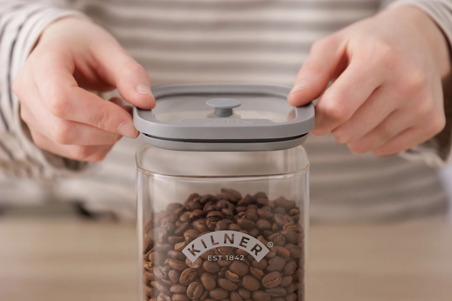 Kilner FRESH storage jar, Clear-grey, 2 L Kilner