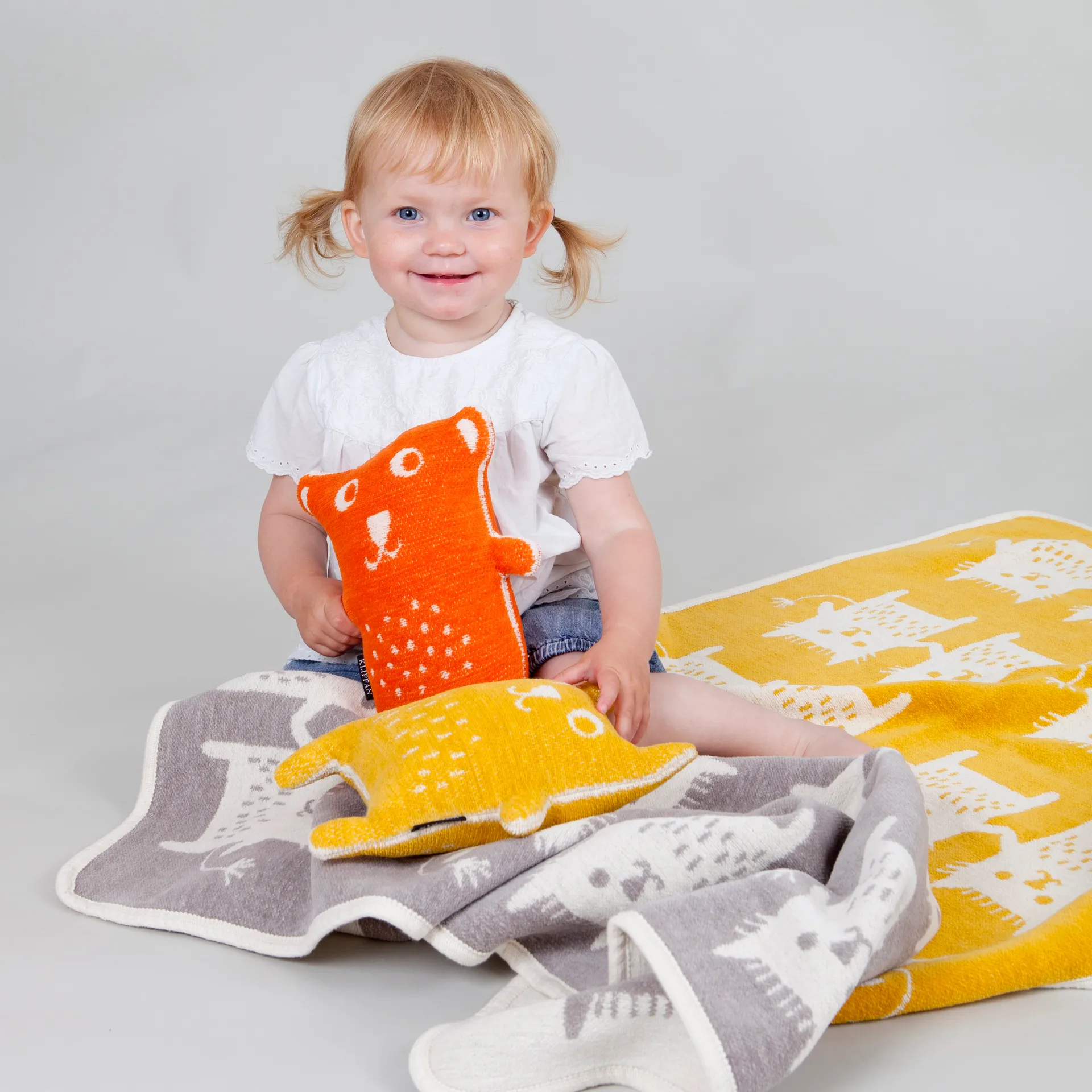 Little me chenille blanket, grey Klippan Yllefabrik