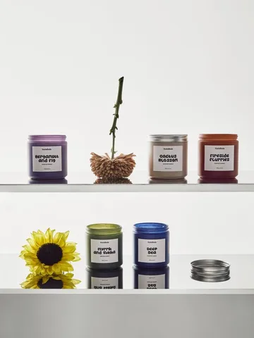 Mind scented candle - Fireside flurries, 330 g - Kosta Boda
