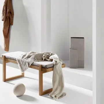 Minimal bench - Oak - Kristina Dam Studio