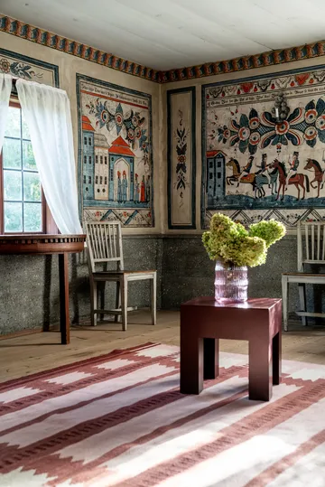 Röllakan Iris wool carpet - Rasberry, 250x350 cm - Layered
