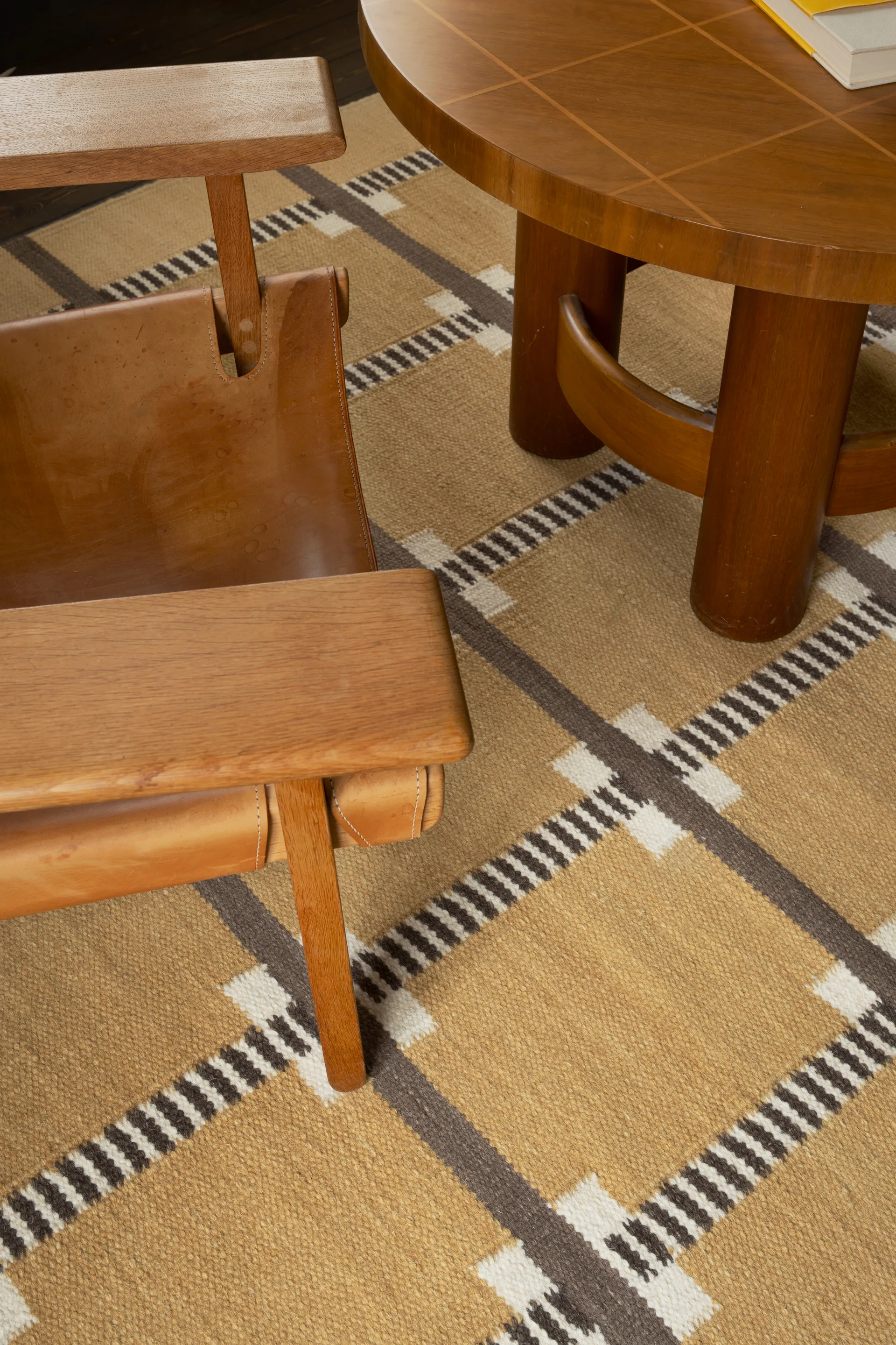 Röllakan Ruth wool rug, Harvest yellow, 250x350 cm Layered
