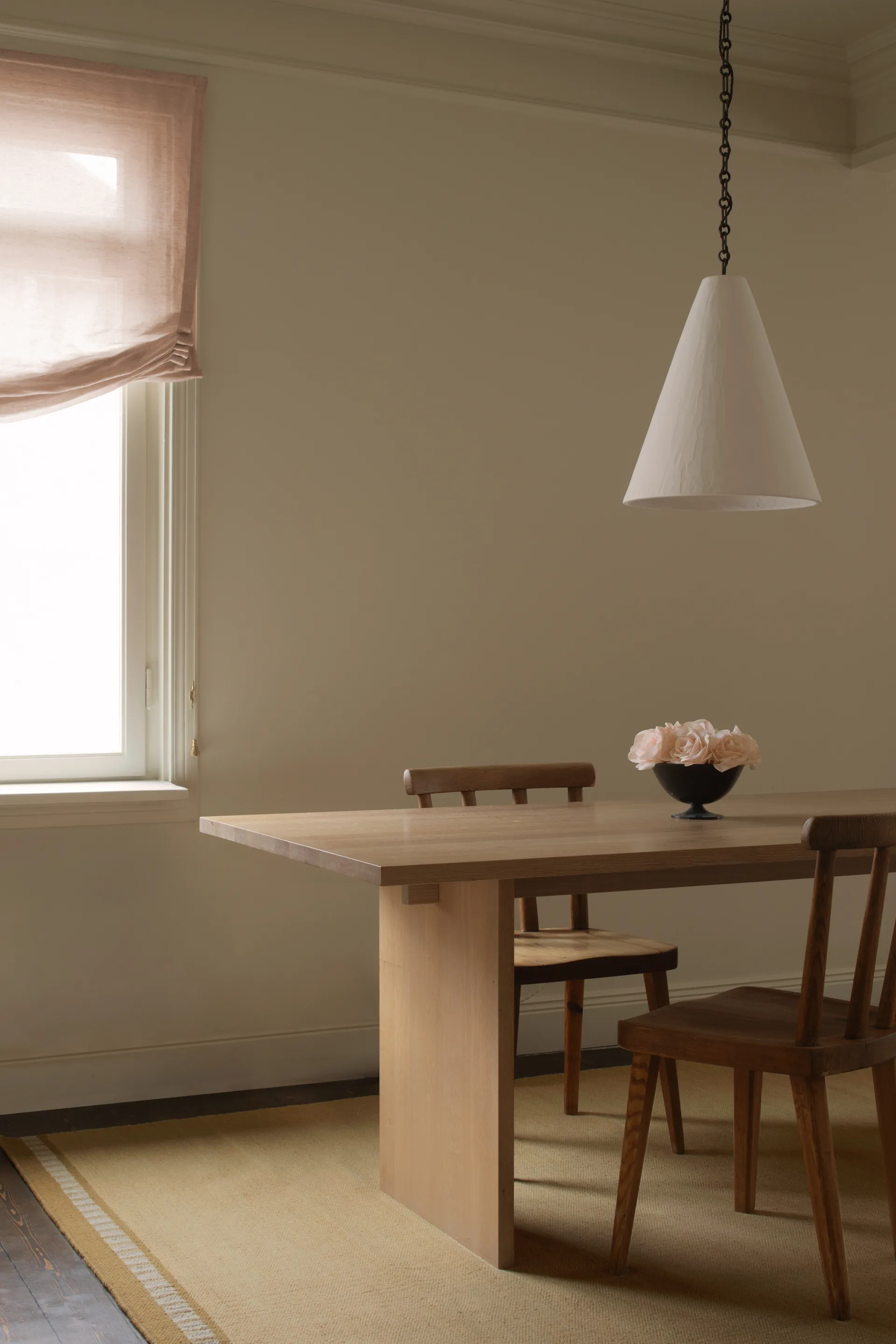 Röllakan Solid wool rug, Mariegold, 180x270 cm Layered