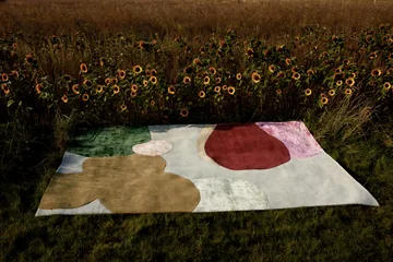 Sleeping Flower wool carpet - 200x300 cm - Layered