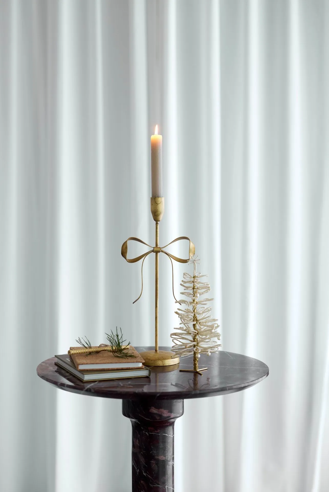 Bovinne candleholder, Gold-coloured, 9x15x32.5 cm Lene Bjerre