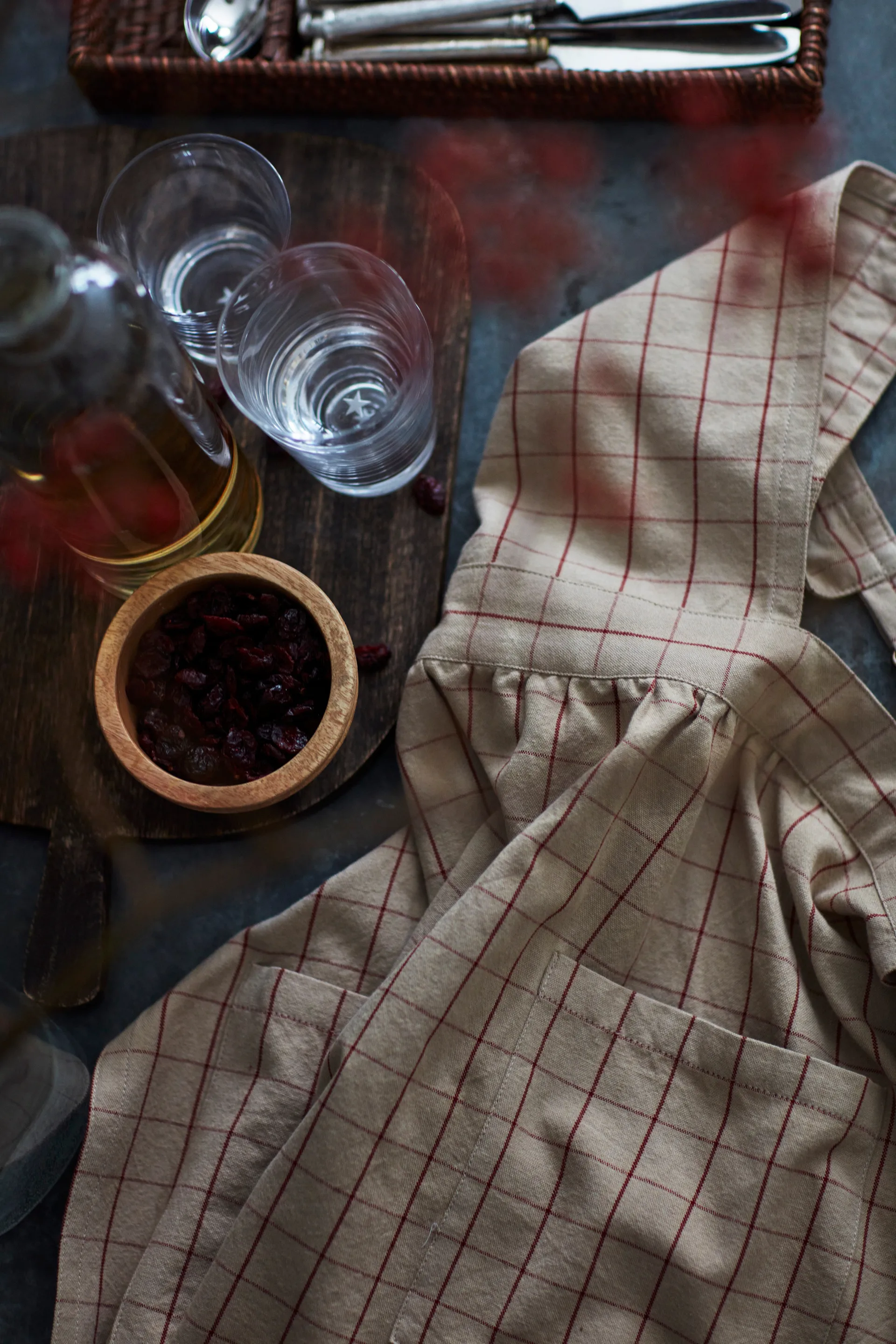 Checked Organic Cotton Oxford apron, Beige-red Lexington
