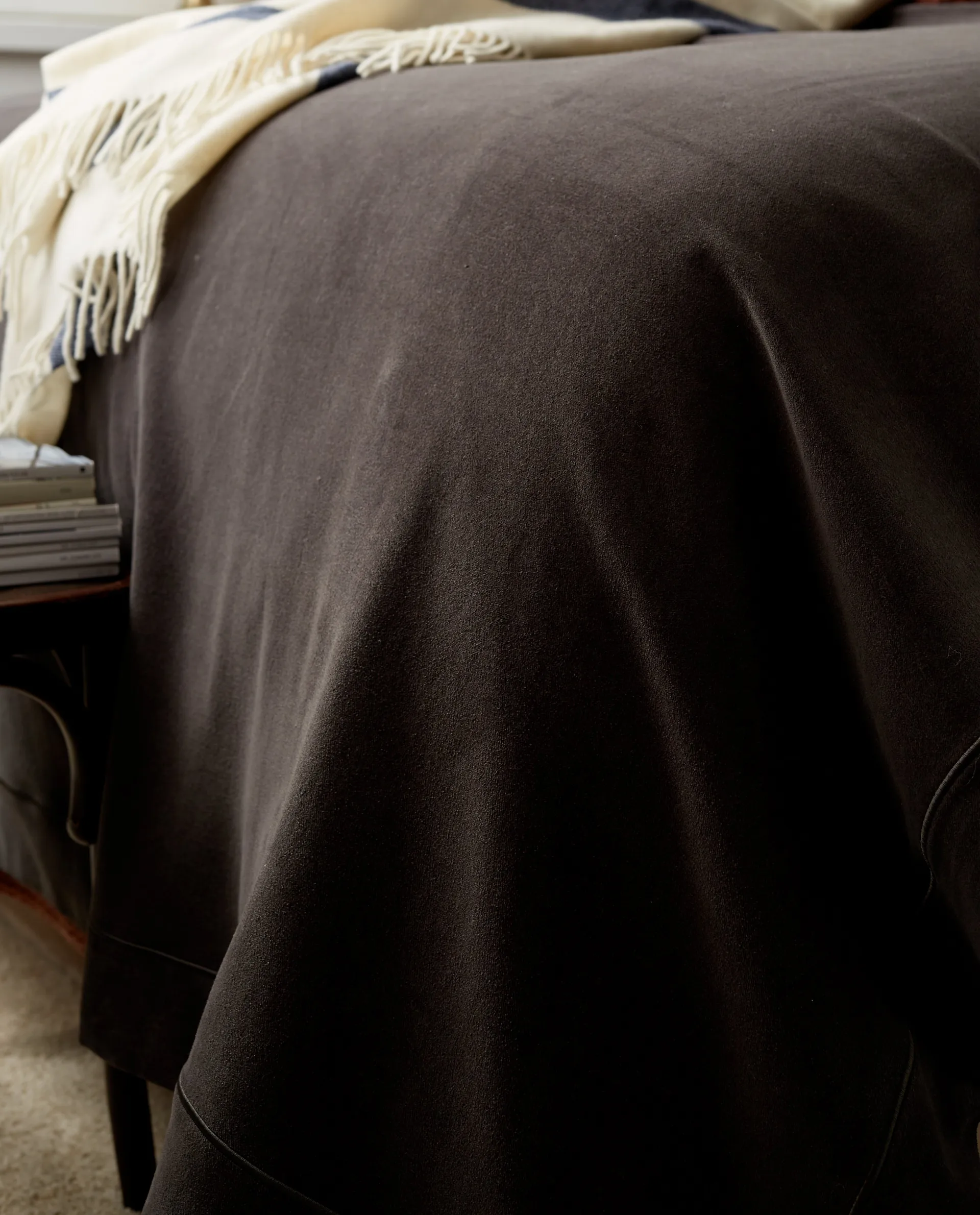 Hotel Velvet bedspread 160x240 cm, Dark grey Lexington